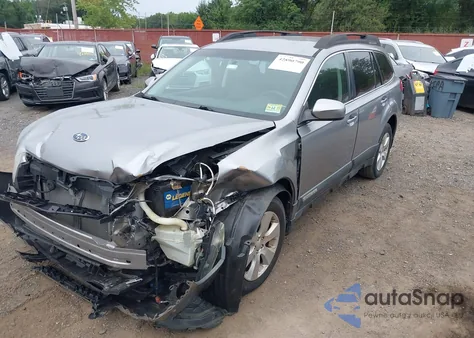 2010 Subaru Outback 3.6R Limited z USA, uszkodzony, nr VIN 4S4BRDJC8A2349472